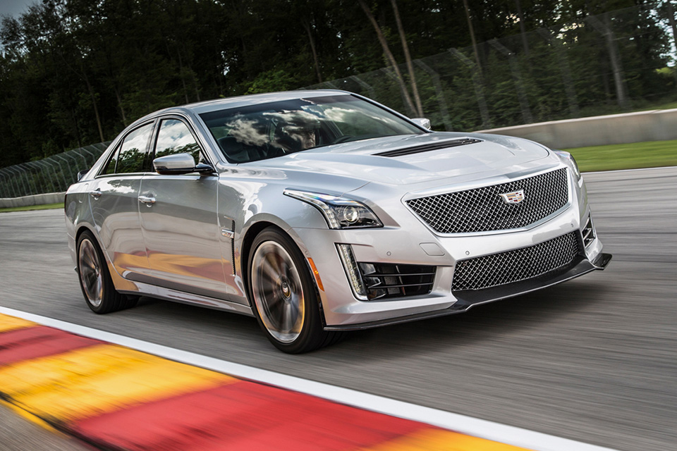 Cadillac Cts-v - Dude Shopping